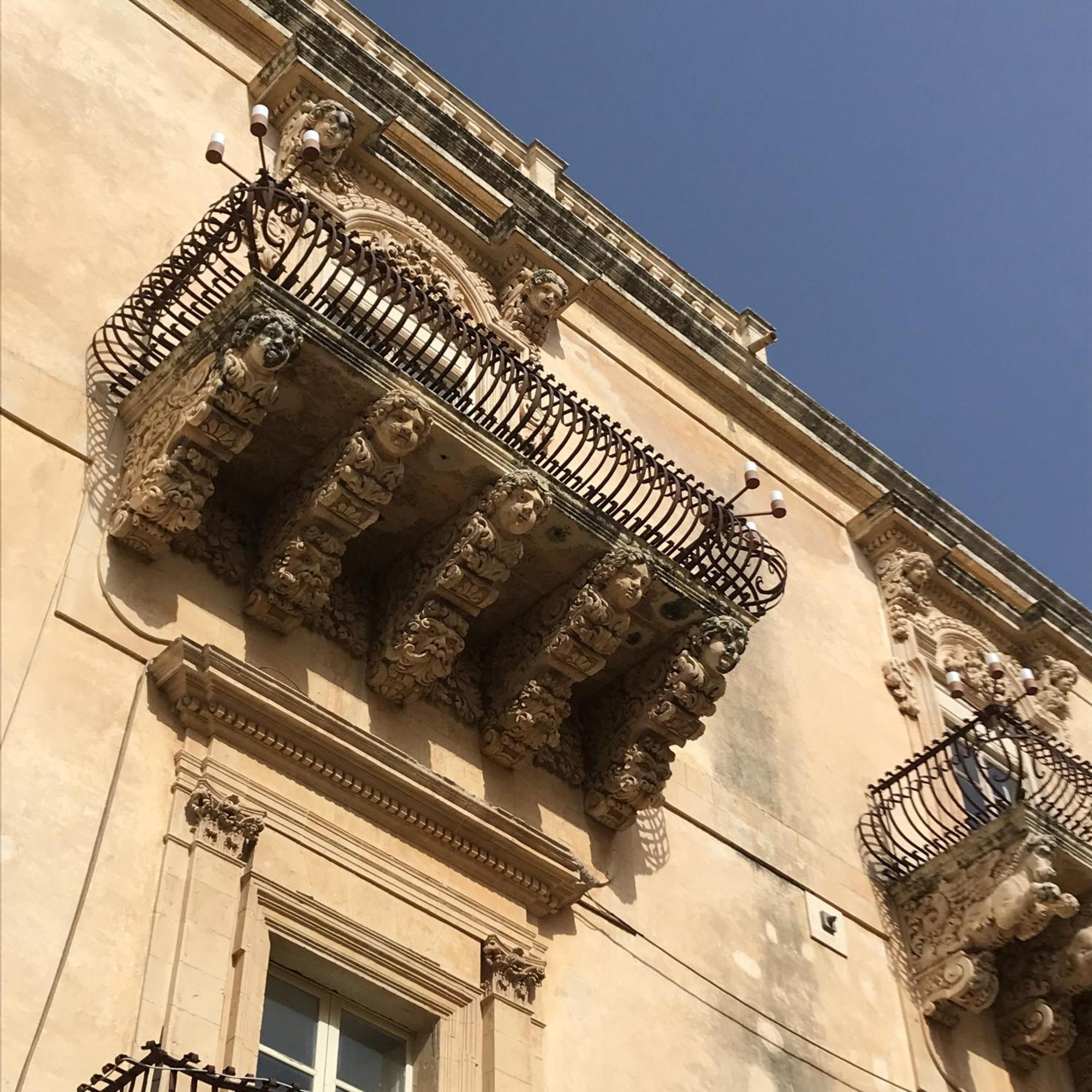 Casapiuholidaysicilia-Adults Only ノート エクステリア 写真